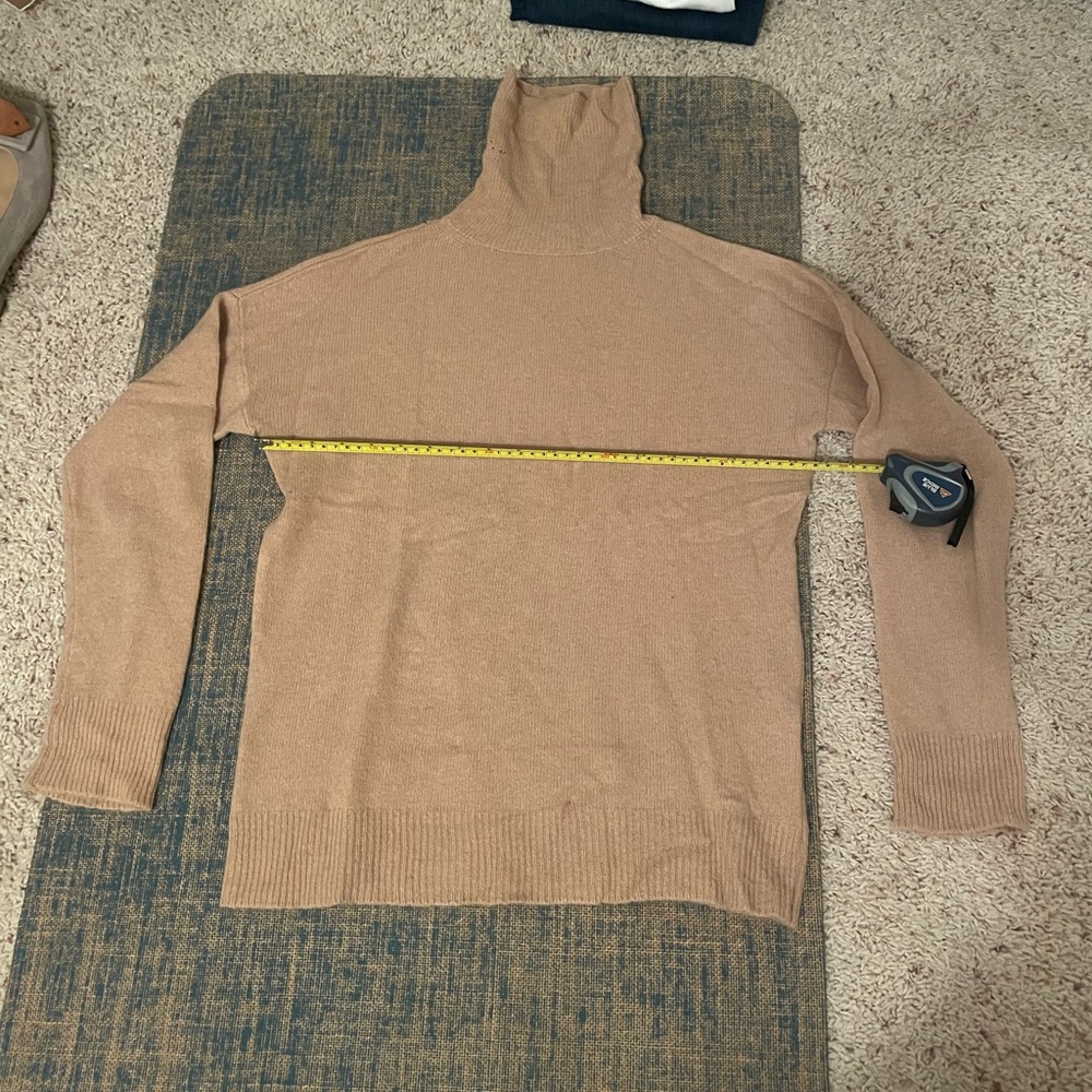 Jumper 1234 Camel 100% Cashmere Saddle Roll-Collar Jumper, size 1